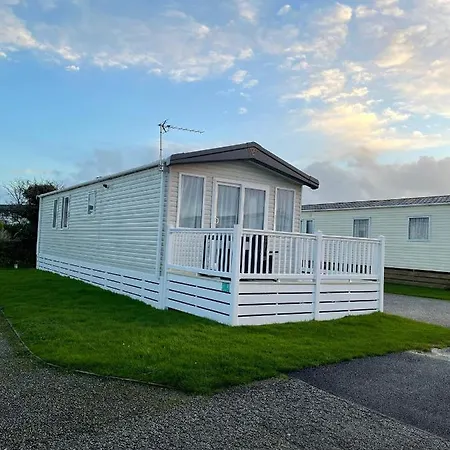 Two Bedroom Newquay (Cornwall)
