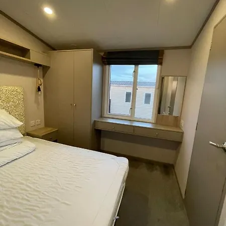 Two Bedroom Newquay (Cornwall)